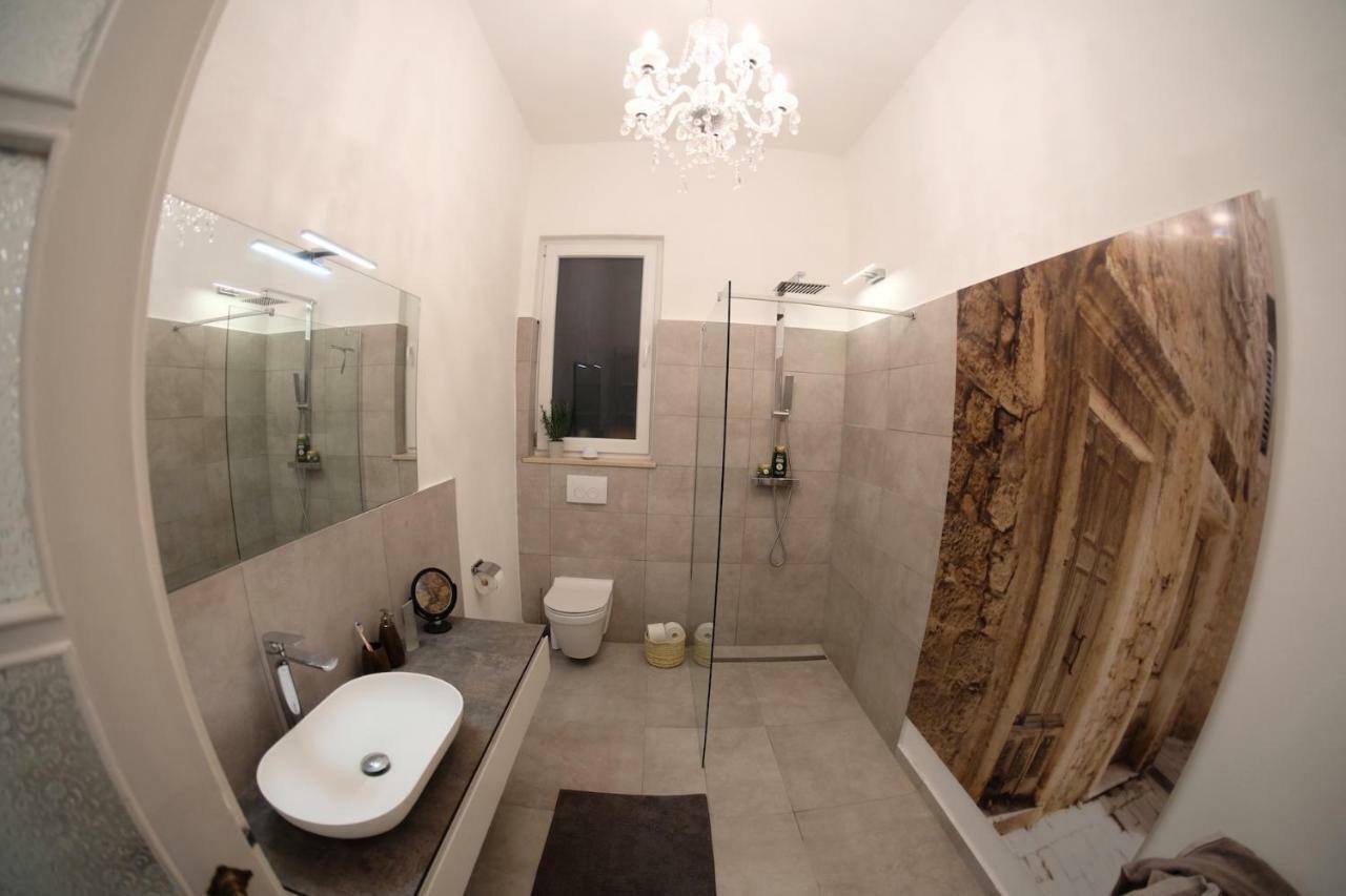 Luxury Old Town Apartment Póla Kültér fotó